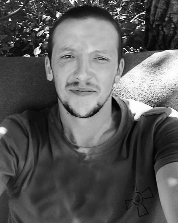 Четвер, 1 лютого, об 11:30 зустрічаємо тіло Олександра Карабіна