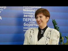 Майстриня з Володимира Юлія Слюсарук в’яже адаптивні шкарпетки для поранених військових (ВІДЕО) Майстриня з Володимира Юлія Слюсарук в’яже адаптивні шкарпетки для поранених військових (ВІДЕО)