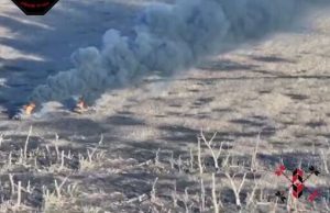 Розгром українськими дронами російської танковоі колони під Новомихайлівкою. ВIДЕО Розгром-українськими-дронами-російської-танковоі-колони-під-Новомихайлівкою.-ВiДЕО