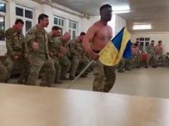 Новозеландські військові провели спеціальний традиційний обряд на підтримку українців. ВIДЕО Новозеландські-військові-провели-спеціальний-традиційний-обряд-на-підтримку-українців.-ВiДЕО
