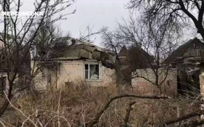 Наслідки ударів РФ по Корабельному району Херсону. ВIДЕО Наслідки-ударів-РФ-по-Корабельному-району-Херсону.-ВiДЕО
