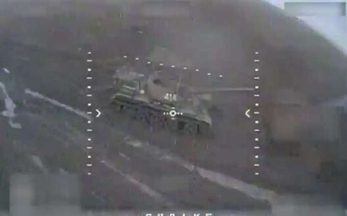 Нацгвардійці знищили радянський танк Т-55 на Токмацькому напрямку. ВIДЕО Нацгвардійці-знищили-радянський-танк-Т-55-на-Токмацькому-напрямку.-ВiДЕО