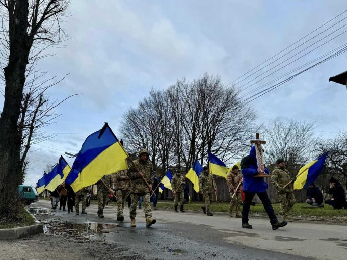 У Благодатному попрощалися із Захисником України Віктором Каліновським У-Благодатному-попрощалися-із-Захисником-України-Віктором-Каліновським