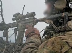 Бійці ССО штурмують ворожу позицію: “Там четыре п#дара. Ждем взрыва и сразу начинаем”. ВIДЕО Бійці-ССО-штурмують-ворожу-позицію:-“Там-четыре-п#дара-Ждем-взрыва-и-сразу-начинаем”.-ВiДЕО