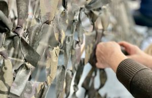 Майже 70 маскувальних сіток сплели у центральній міській бібліотеці Майже-70-маскувальних-сіток-сплели-у-центральній-міській-бібліотеці