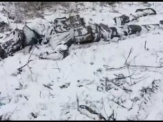 Окупант фільмує своїх “двохсотих”: “Не мед здесь, #бать, и не сказка, ребята”. ВIДЕО 18+ Окупант-фільмує-своїх-“двохсотих”:-“Не-мед-здесь,-#бать,-и-не-сказка,-ребята”.-ВiДЕО-18+