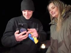 Перші дзвінки звільнених вчора українських полонених додому: “Сонечко, все добре, я вдома”. ВIДЕО Перші-дзвінки-звільнених-вчора-українських-полонених-додому:-“Сонечко,-все-добре,-я-вдома”.-ВiДЕО