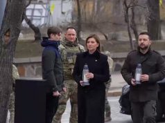 Зеленський вшанував пам’ять Небесної сотні: Десять років тому ми встояли й далі стоїмо. ВIДЕО Зеленський-вшанував-пам’ять-Небесної-сотні:-Десять-років-тому-ми-встояли-й-далі-стоїмо.-ВiДЕО