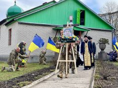 Героя Романа Филипенка з Нововолинська провели в останню земну дорогу Героя-Романа-Филипенка-з-Нововолинська- провели-в-останню-земну-дорогу