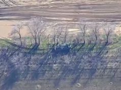 Удар HIMARS знищує російський ЗРК “Стріла-10” та бойову машину комплексу “Тор-М1”. ВIДЕО Удар-himars-знищує-російський-ЗРК-“Стріла-10”-та-бойову-машину-комплексу-“Тор-М1”.-ВiДЕО