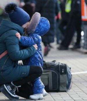 Допомога-на-проживання-для-ВПО:-хто-має-звернутися-із-заявою-про-продовження-виплат