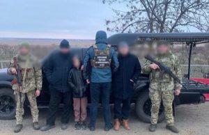 Священник УПЦ МП намагався на катафалку нелегально переправити до Молдови ухилянта. ВIДЕО Священник-УПЦ-МП-намагався-на-катафалку-нелегально-переправити-до-Молдови-ухилянта.-ВiДЕО