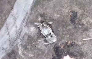 Українські захисники знищили ворожу БМП разом з частиною десанту на Луганщині. ВIДЕО Українські-захисники-знищили-ворожу-БМП-разом-з-частиною-десанту-на-Луганщині.-ВiДЕО