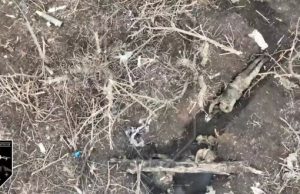 Аеробомбери 92 ОШБр знищили штурмову бронегрупу окупантів. ВIДЕО Аеробомбери-92-ОШБр-знищили-штурмову-бронегрупу-окупантів.-ВiДЕО