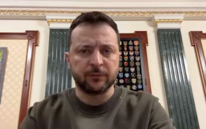 Зеленський взяв участь у роботі спеціального саміту лідерів у Парижі. Головна тематика – усе, що... Зеленський-взяв-участь-у-роботі-спеціального-саміту-лідерів-у-Парижі-Головна-тематика-–-усе,-що.