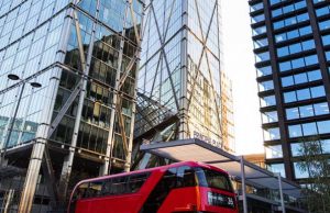 Онлайн-бронювання автобусних квитків: особливості та переваги Онлайн-бронювання автобусних квитків: особливості та переваги