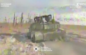 Прикордонники знищили ворожий танк на Лиманському напрямку. ВIДЕО Прикордонники-знищили-ворожий-танк-на-Лиманському-напрямку.-ВiДЕО