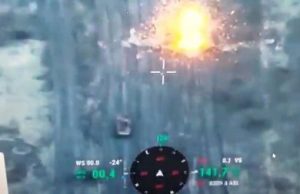 Протитанкісти вистежили російську БМП та завдали удару по ній із ПТРК “Стугна”. ВIДЕО Протитанкісти-вистежили-російську-БМП-та-завдали-удару-по-ній-із-ПТРК-“Стугна”.-ВiДЕО