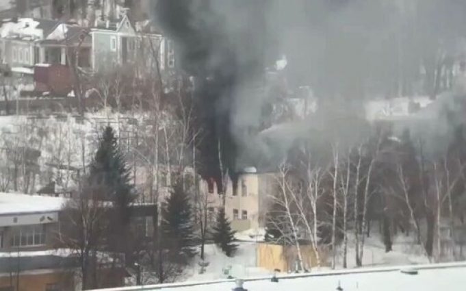 У російській Казані горять казарми танкового училища. ВIДЕО У-російській-Казані-горять-казарми-танкового-училища.-ВiДЕО