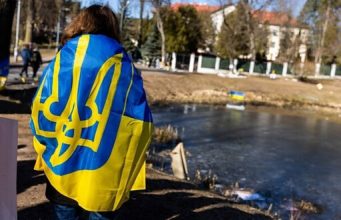 Українців у Польщі закликають свідчити про воєнні злочини РФ. ВIДЕО Українців-у-Польщі-закликають-свідчити-про-воєнні-злочини-РФ.-ВiДЕО