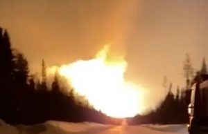 У Росії вночі сталася потужна пожежа на газопроводі у Ханти-Мансійському окрузі. ВIДЕО У-Росії-вночі-сталася-потужна-пожежа-на-газопроводі-у-Ханти-Мансійському-окрузі.-ВiДЕО