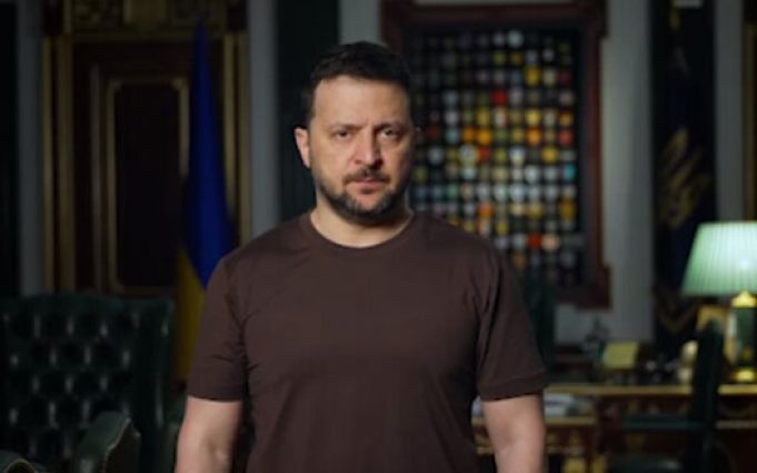 Капелани на передовій захищають життя й людяність. Ось що таке церква з людьми, – Зеленський... Капелани-на-передовій-захищають-життя-й-людяність-Ось-що-таке-церква-з-людьми,-–-Зеленський.
