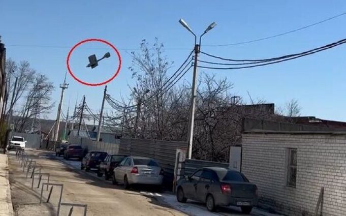 Приліт та вибух ударного безпілотника у російському Бєлгороді. ВIДЕО Приліт-та-вибух-ударного-безпілотника-у-російському-Бєлгороді.-ВiДЕО