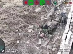 Поранений окупант корчиться та кричить від болю на Мар’їнському напрямку. ВIДЕО 18+ Поранений-окупант-корчиться-та-кричить-від-болю-на-Мар’їнському-напрямку.-ВiДЕО-18+