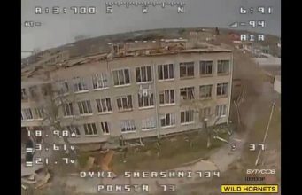 Бійці 73 МЦ ССО знищують обладнання росіян дронами “Дикі Шершні”. ВIДЕО Бійці-73-МЦ-ССО-знищують-обладнання-росіян-дронами-“Дикі-Шершні”.-ВiДЕО