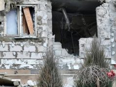 Унаслідок російського обстрілу Херсону пошкоджено квартиру та салон краси. ВІДЕО+ФОТО Унаслідок-російського-обстрілу-Херсону-пошкоджено-квартиру-та-салон-краси.-ВІДЕО+ФОТО