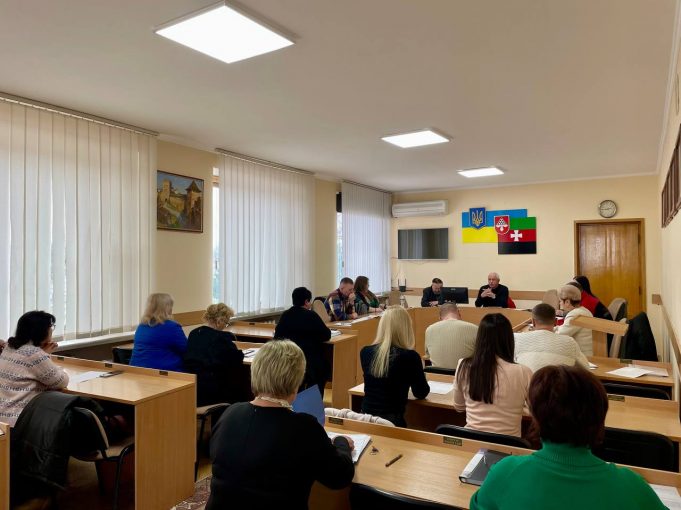 Чергова сесія Нововолинської міської ради: депутати попрацювали у постійних комісіях Чергова-сесія-Нововолинської-міської-ради:-депутати-попрацювали-у-постійних-комісіях