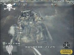 Дрон влучає у ворожий БТР-82А із окупантами на броні. ВIДЕО Дрон-влучає-у-ворожий-БТР-82А-із-окупантами-на-броні.-ВiДЕО