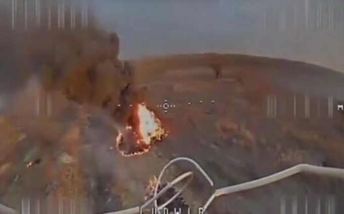 Тероборонівці знищили 3 БМП-1, танк і 5 багі окупантів на Луганщині. ВIДЕО Тероборонівці-знищили-3-БМП-1,-танк-і-5-багі-окупантів-на-Луганщині.-ВiДЕО