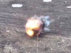 Окупант марно намагався втекти від дрона 82-ї ОДШБр. ВIДЕО Окупант-марно-намагався-втекти-від-дрона-82-ї-ОДШБр.-ВiДЕО