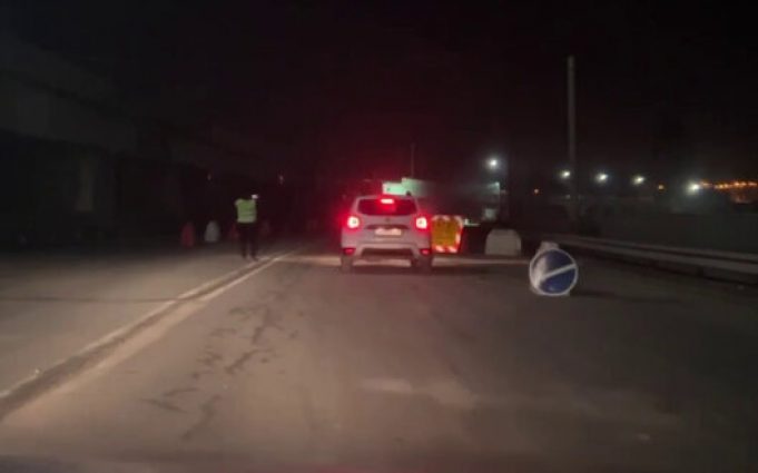 У Запоріжжі запустили рух легкових авто греблею ДніпроГЕС. ВIДЕО У-Запоріжжі-запустили-рух-легкових-авто-греблею-ДніпроГЕС.-ВiДЕО