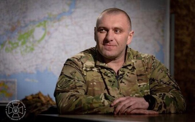 Малюк про нову “бавовну” у Росії: СБУ ніколи не повторюється у своїх спецопераціях. ВIДЕО Малюк-про-нову-“бавовну”-у-Росії:-СБУ-ніколи-не-повторюється-у-своїх-спецопераціях.-ВiДЕО