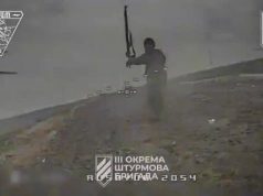 Бійці 3 ОШБр вдарили по росіянах та знищили ББМ та САУ окупантів у районі Авдіївки.... Бійці-3-ОШБр-вдарили-по-росіянах-та-знищили-ББМ-та-САУ-окупантів-у-районі-Авдіївки.