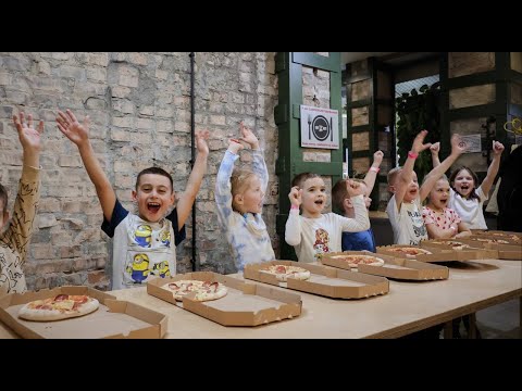 Команда «FORest» у Нововолинську організовують майстер-класи з приготування піци (ВІДЕО)