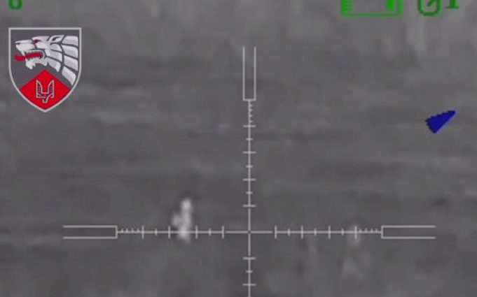 Снайпери ССО знищують окупантів на Авдіївському напрямку. ВIДЕО Снайпери-ССО-знищують-окупантів-на-Авдіївському-напрямку.-ВiДЕО
