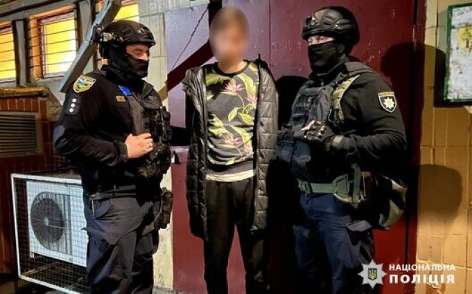 Затримано 22-річного молодика, який підпалив релейну шафу на Черкащині, – поліція. ВIДЕО Затримано-22-річного-молодика,-який-підпалив-релейну-шафу-на-Черкащині,-–-поліція.-ВiДЕО