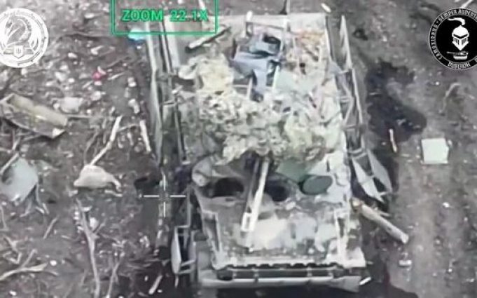 САУ Paladin одним пострілом знищила російську БМП-3. ВIДЕО САУ-paladin-одним-пострілом-знищила-російську-БМП-3.-ВiДЕО