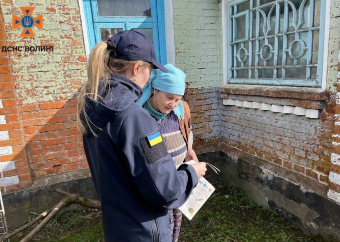 Фахівці ДСНС спільно з директором соціального захисту Поромівської сільської ради провели рейдовий захід у житловому...