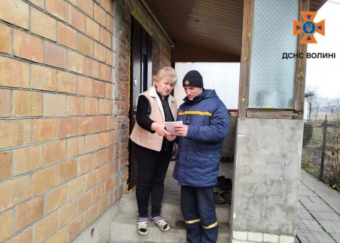 Протягом минулого тижня фахівці ДСНС провели відпрацювання населених пунктів Володимирського району