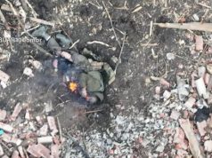 Поранений окупант горить на полі бою. ВIДЕО 18+ Поранений-окупант-горить-на-полі-бою.-ВiДЕО-18+