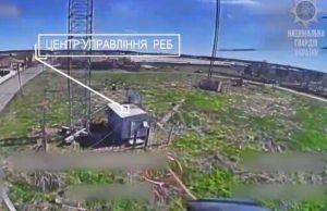 Нацгвардія знищила центр управління РЕБ окупантів та антени. ВIДЕО Нацгвардія-знищила-центр-управління-РЕБ-окупантів-та-антени.-ВiДЕО