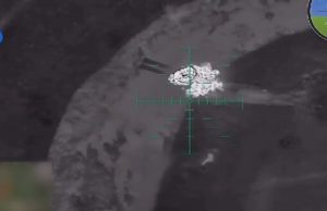 Прикордонники знищили ворожу переправу через річку Жеребець на Луганщині. ВIДЕО Прикордонники-знищили-ворожу-переправу-через-річку-Жеребець-на-Луганщині.-ВiДЕО