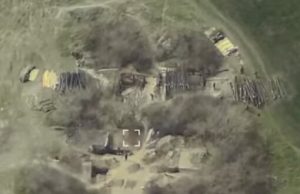 Бійці ССО скоригували удар HIMARS по окупантах, що зводили фортифікаційні споруди. ВIДЕО Бійці-ССО-скоригували-удар-himars-по-окупантах,-що-зводили-фортифікаційні-споруди.-ВiДЕО