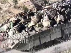 Мертві окупанти катаються на броні уцілілої після удару дрона-камікадзе БМП-1. ВIДЕО Мертві-окупанти-катаються-на-броні-уцілілої-після-удару-дрона-камікадзе-БМП-1.-ВiДЕО