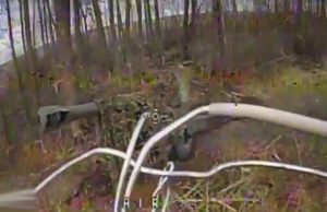 Прикордонники дронами знищили 4 ворожі гармати на Харківському напрямку. ВIДЕО Прикордонники-дронами-знищили-4-ворожі-гармати-на-Харківському-напрямку.-ВiДЕО