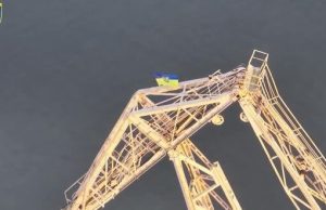 Прапор України підняли на окупованій частині Херсонщини. ВIДЕО Прапор-України-підняли-на-окупованій-частині-Херсонщини.-ВiДЕО